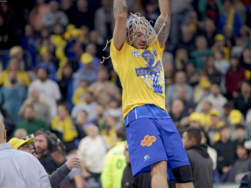 ការប្រកួតលេងហ្គេម: ការប្រកួតនិងការលេងសម្រាប់អ្នកស្រលាញ់ហ្គេម